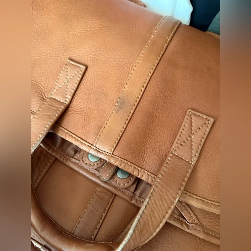 🌾‎ Clava Leather One Night Suiter Garment Bag